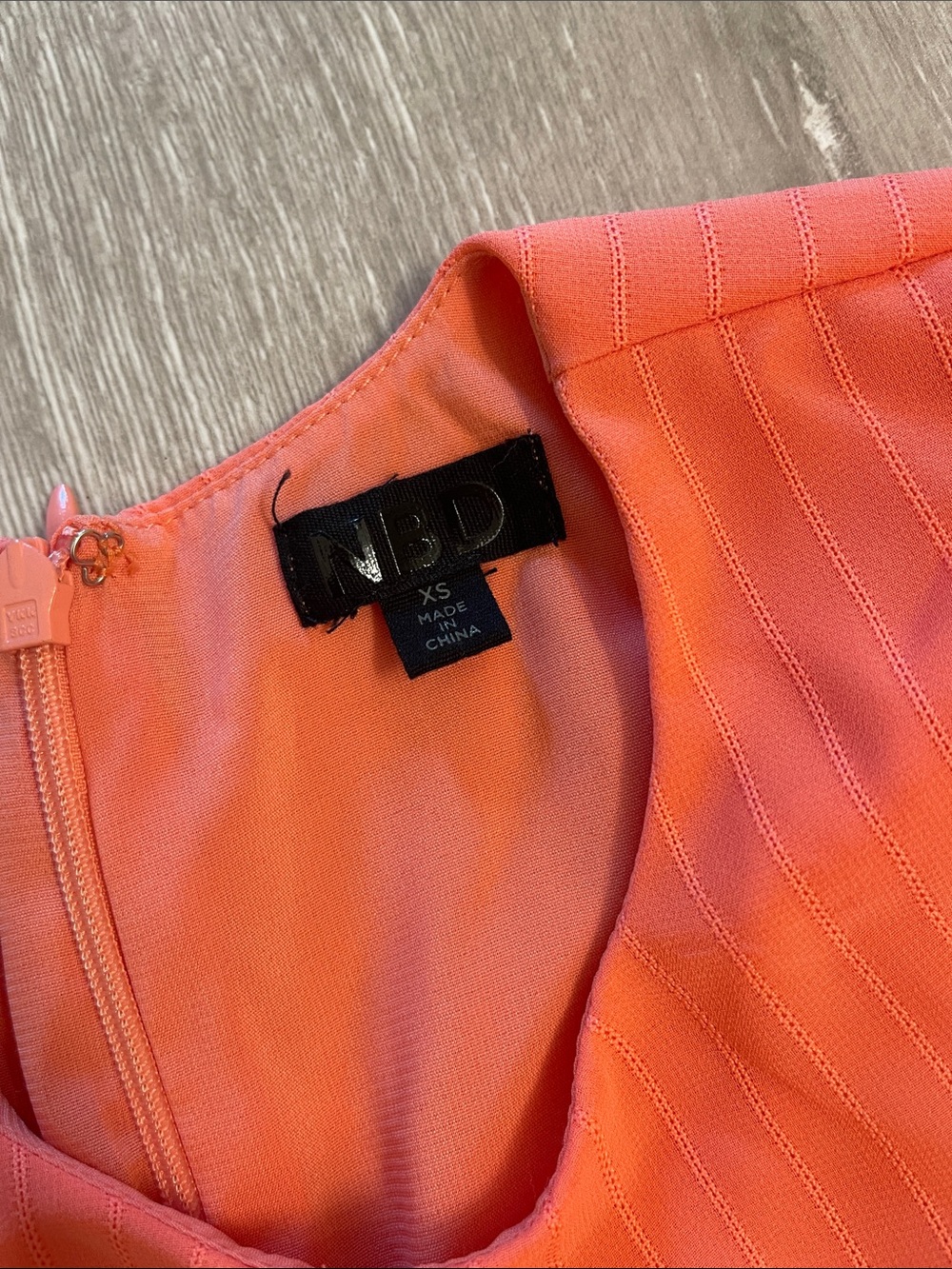 NBD Coral Ruffle Long-Sleeve Mini Dress Cut out detail XS- never worn! - Picture 7 of 8